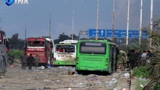 Pri cielenom útoku na konvoj v Aleppe zahynula stovka civilistov