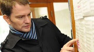 Matoviča vinia z ďalších podvodov, podľa Smeru sa má vzdať mandátu