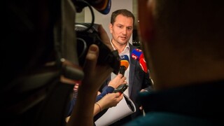 Z parlamentu neodídem, reaguje Matovič. Podáva trestné oznámenie