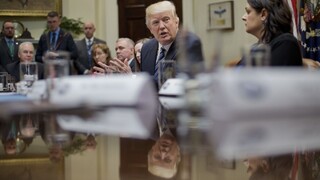 Trump je presvedčený, že Irán nedodržuje dohodu o jadrovom programe