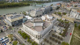 Nová budova SND oslavuje jubileum. Pre návštevníkov sprístupnili výstavu