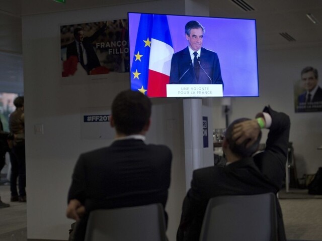 Neúspešní kandidáti uznali porážku, vyjadrili podporu Macronovi