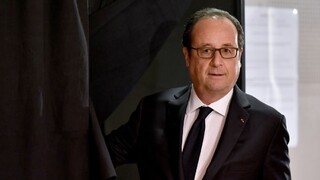 Francúzsky prezident sa postavil na stranu Le Penovej oponenta