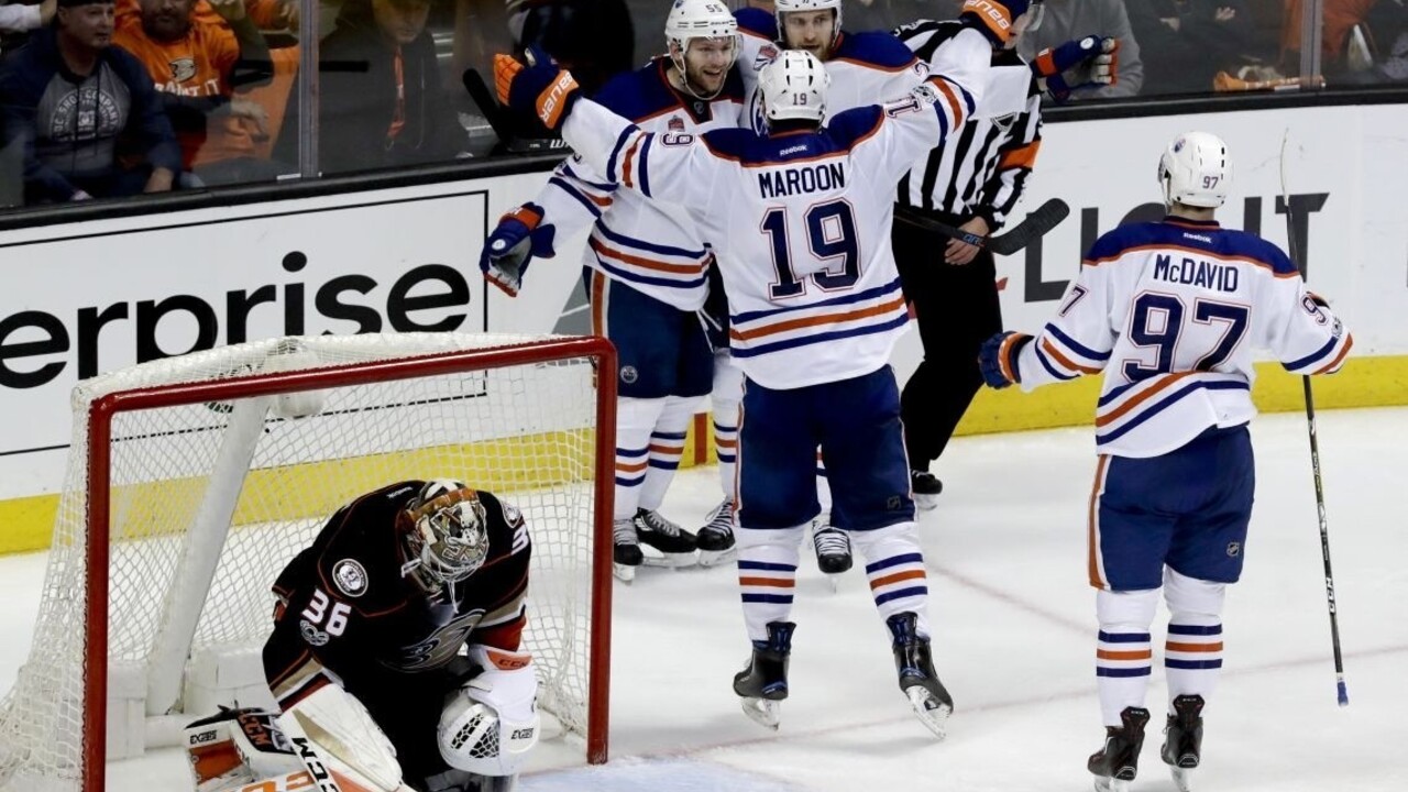 Edmonton vstúpil do série s Anaheimom víťazne, hrdinom Larsson