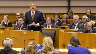 Orbán ustúpil eurokomisii, Sorosovu univerzitu vraj nezatvorí