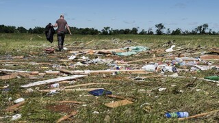 Na juhu USA vyčíňajú tornáda aj záplavy, hlásia obete