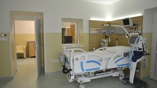 Do nemocnice v Považskej Bystrici priviezli desiatky nových postelí, spĺňajú štandardy špičkového vybavenia
