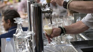 Dánsky pivovar predstaví unikátne pivo, pri výrobe využil moč