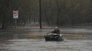 Kanadu sužujú silné dažde, tisícky obyvateľov museli evakuovať
