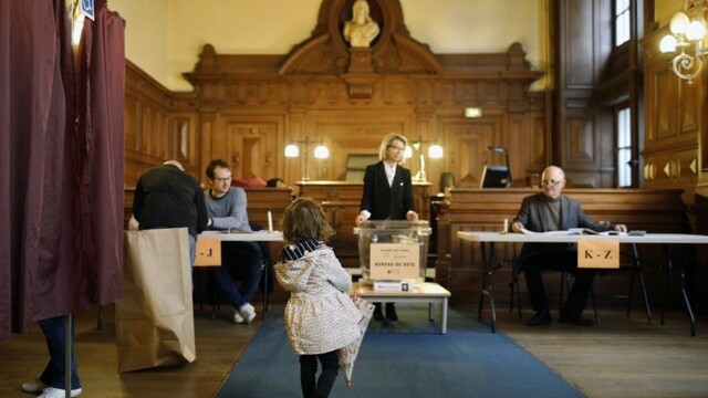 france-election-89834-fa15c7cff14c422aabbce7a96a45b2b7_0a000002-fa27-d32b.jpg