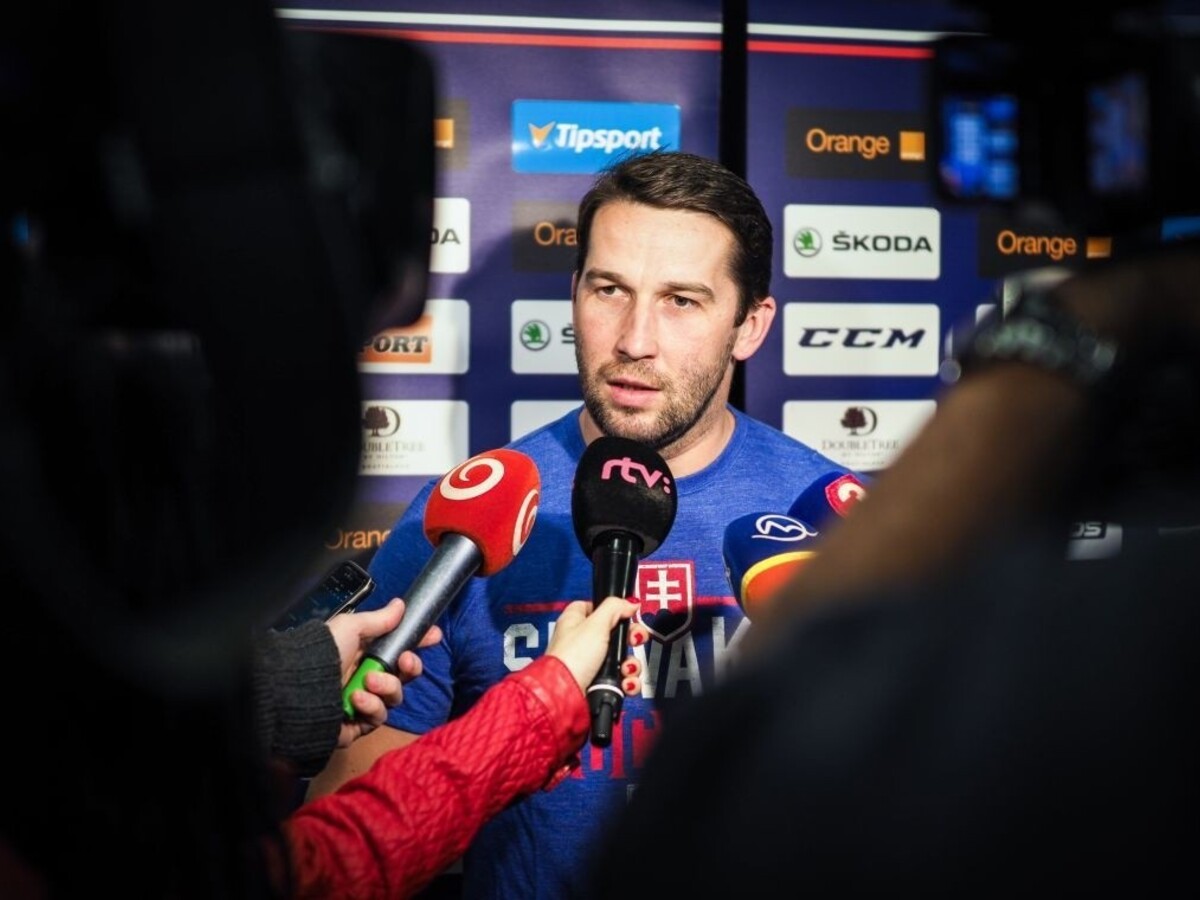 Proti Lotyšom nastúpi Laco, tréneri chcú rozložiť zaťaženie