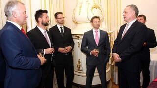 Kiska prijal majstrov z Bystrice, chýbali len Sersen, Zigo a Matoušek