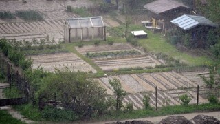 Prešov zasiahol silný dážď, voda zaplavila ulice aj suterény