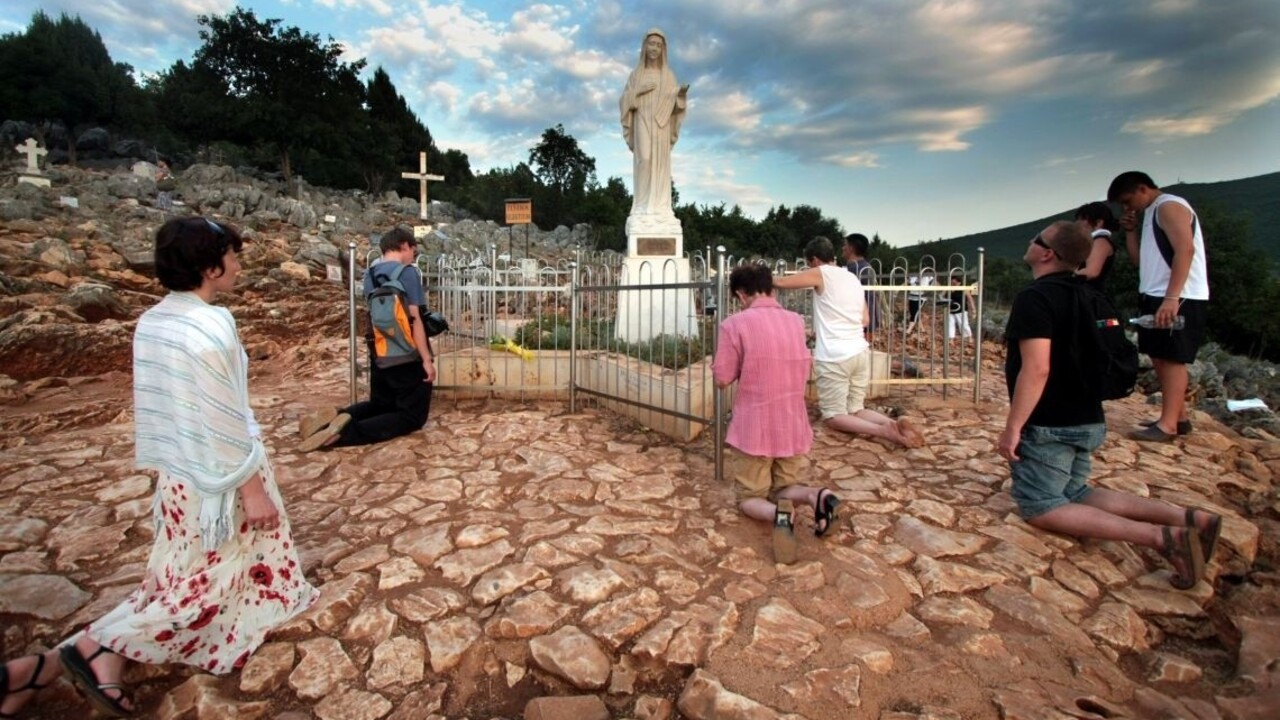 Pápež vyjadril vážne pochybnosti nad údajnými zjaveniami v Medžugorí