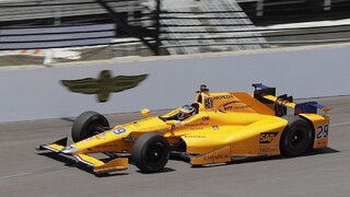 Alonso bol najrýchlejší v teste nováčikov na Indy 500