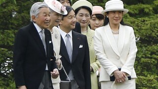 Cisárska rodina sa zmenšuje, japonská princezná sa vzdá titulu