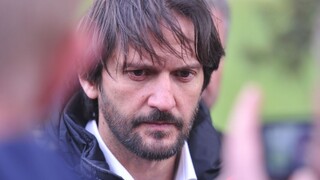 Dajme ministrovi vnútra kyticu kvetov, hovorí Fico. Kaliňákovi verí