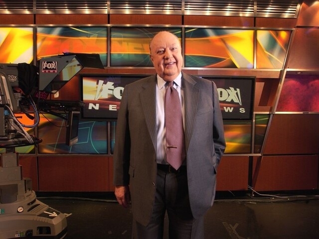 Zomrel bývalý riaditeľ Fox News. Radil Reaganovi aj Nixonovi