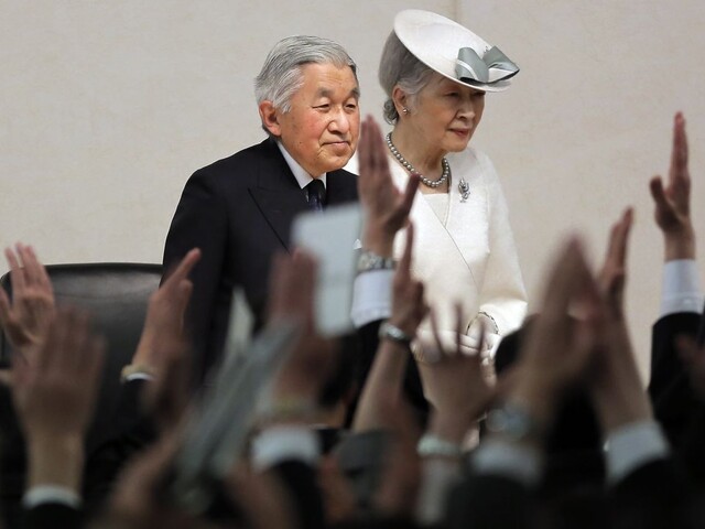 Akihito môže byť po dvesto rokoch prvý japonský cisár, ktorý abdikuje