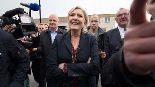 Tajný krízový scenár mal udržať poriadok po Le Penovej víťazstve
