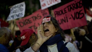 Brazílsky prezident čelí obvineniam z korupcie, odstúpiť nemieni