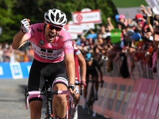 V kopcovitej 14. etape Giro d'Italia zvíťazil líder pretekov Dumoulin