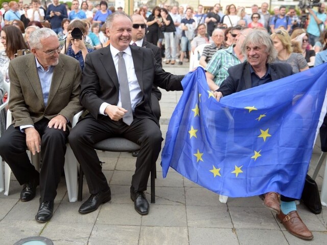 Zabudnuté Slovensko hovorilo o extrémizme, prišiel aj Kiska