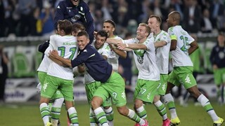 Vlci z Wolfsburgu sa uspokojili s výhrou 1:0, jediný gól strelil Gomez