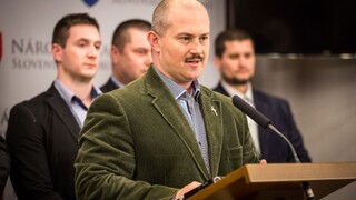 Za snahou rozpustiť ĽSNS sú oligarchovia, tvrdí Kotleba