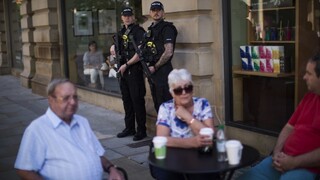 Polícia zverejnila fotografie útočníka z Manchestra, žiada ľudí o pomoc