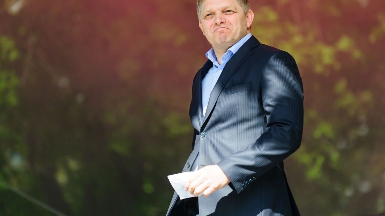 Bugár má Ficovu dôveru, jeho súkromné stretnutie neskritizoval