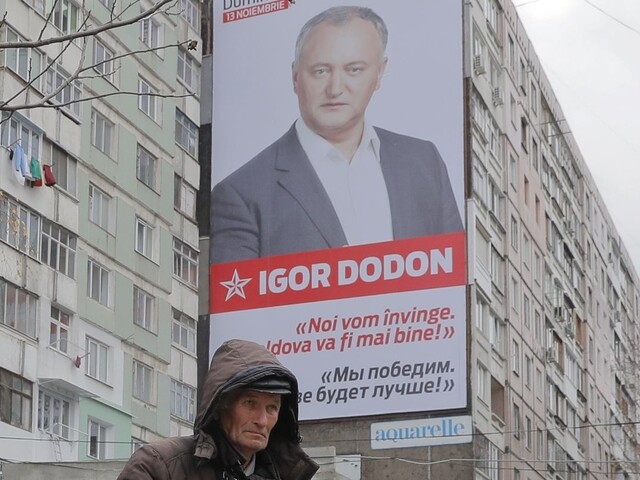 Moldavsko vyhostilo ruských diplomatov, prezident to kritizuje