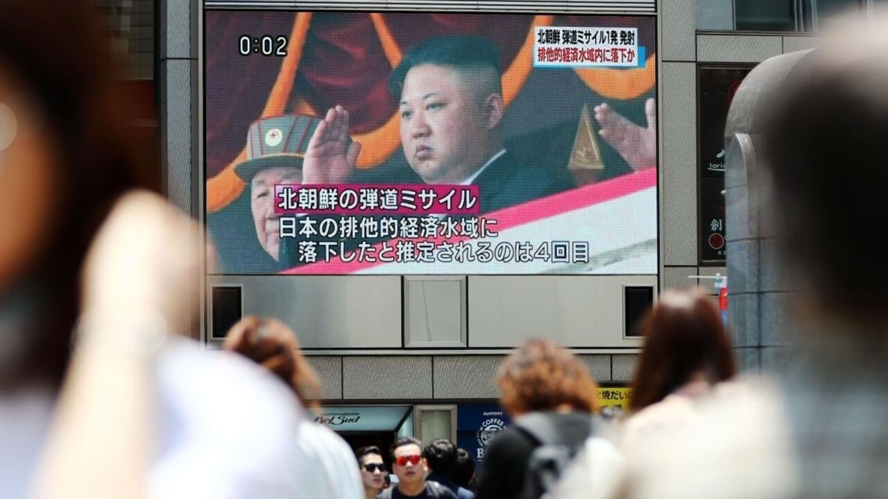 Kimov režim potvrdil úspešný test rakety, prizeral sa aj vodca