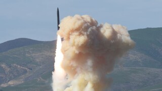 USA otestovali obranný systém, ktorý môže zostreliť rakety KĽDR