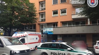 V bratislavskom Ružinove sa strieľalo, hlásia dve obete