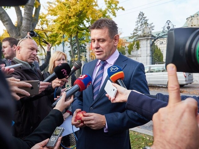 Je to sebectvo, tvrdí minister envirorezortu o rozhodnutí USA
