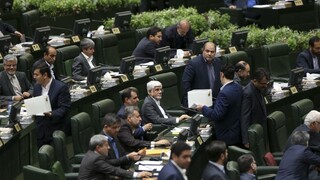 Irán parlament 1140 px (SITA/AP)