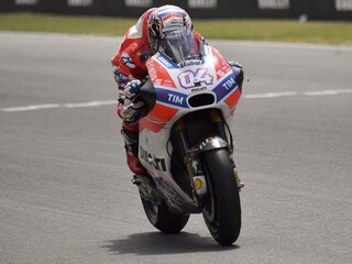 Dovizioso triumfoval aj v Španielsku, stiahol náskok prvého