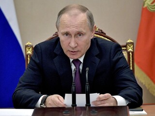 Mladému Putinovi pomohlo judo, sníval o kariére u tajných