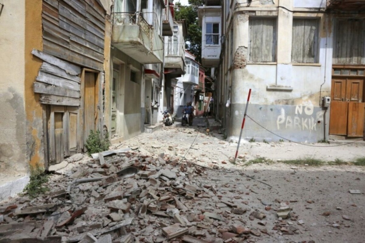 greece-turkey-earthquake-43882-ffb83ca5a74e469aa0e068271a8534b4_419a83c9.jpg