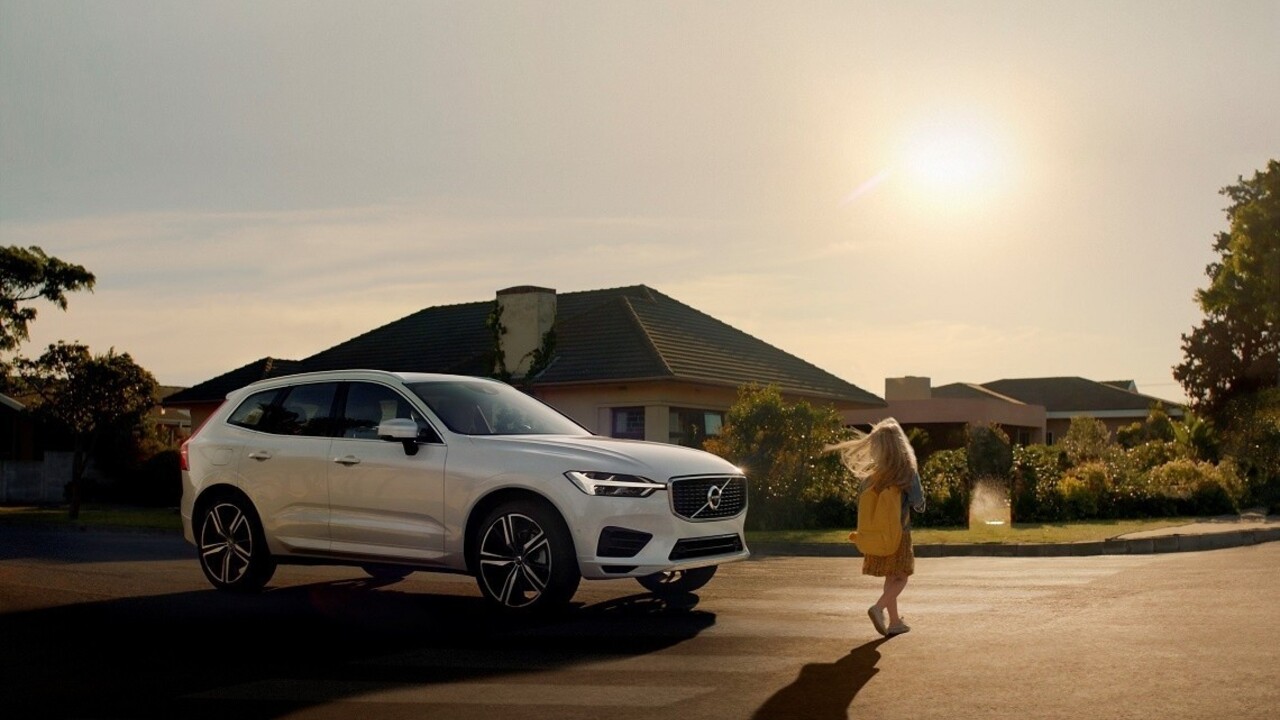 Volvo oslavuje ľudskú stránku bezpečnostných technológií v novom spote
