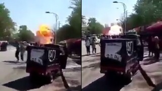 Pred vchodom do škôlky explodovala silná nálož, hlásia mŕtvych