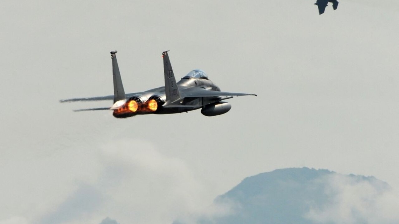 stíhačky F-15 1140 px (SITA/AP)