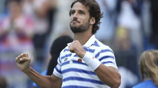 López sa teší z titulu z Londýna, finále rozhodol až tajbrejk