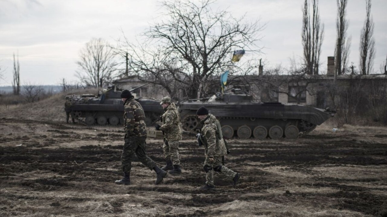 Na Ukrajine zajali ruského vojaka, tvrdí BBC. Moskva nesúhlasí