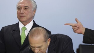 Brazílsky parlament má obžalobu na prezidenta, môžu ho odvolať