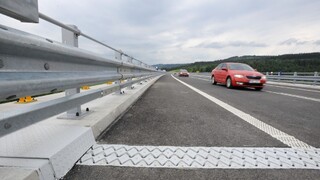 Diaľničiari cez víkend úplne uzavrú úsek diaľnice D3 pri Žiline
