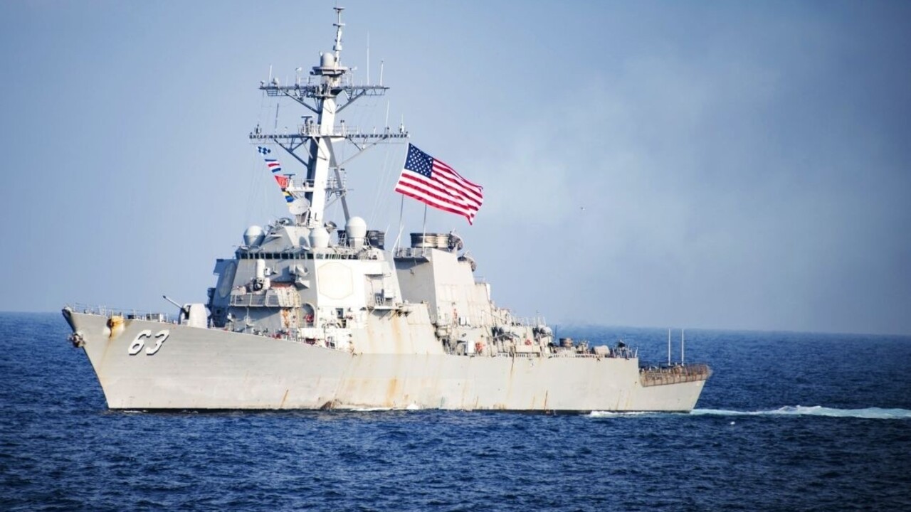 Akcia amerického torpédoborca údajne narušila suverenitu Číny