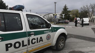 V Ilave si za volant sadla opitá štyridsiatnička, skončila v policajnej cele