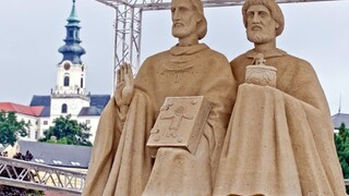 Pripomíname si Sviatok sv. Cyrila a Metoda, ktorí zostavili písmo hlaholika